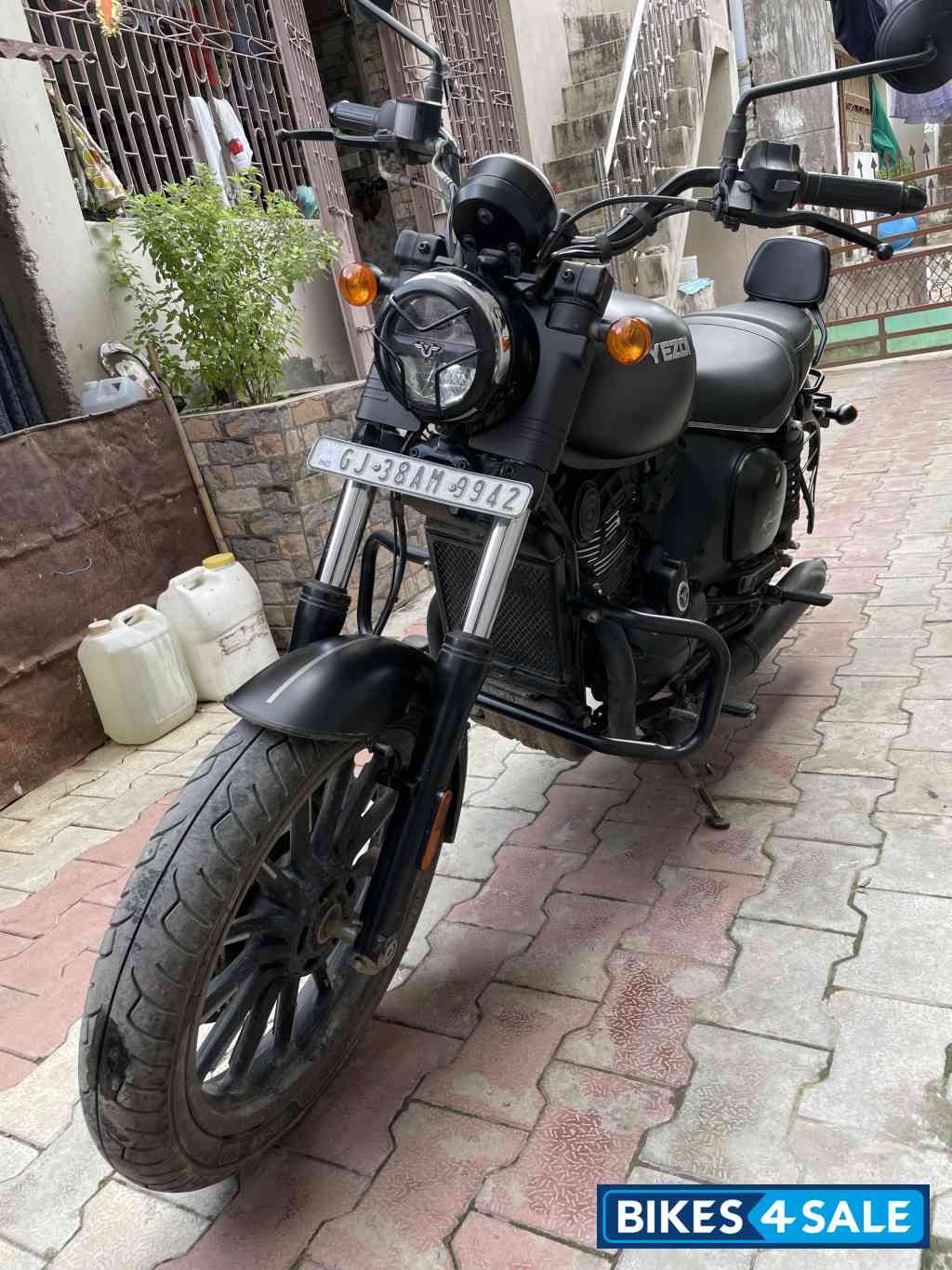 Shadow Grey Yezdi Roadster Dark