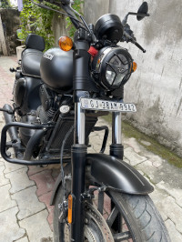 Shadow Grey Yezdi Roadster Dark