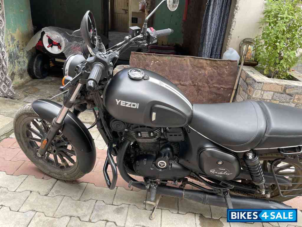 Shadow Grey Yezdi Roadster Dark