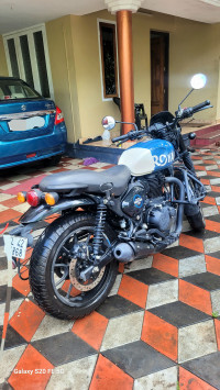 Royal Enfield Hunter 350 Metro