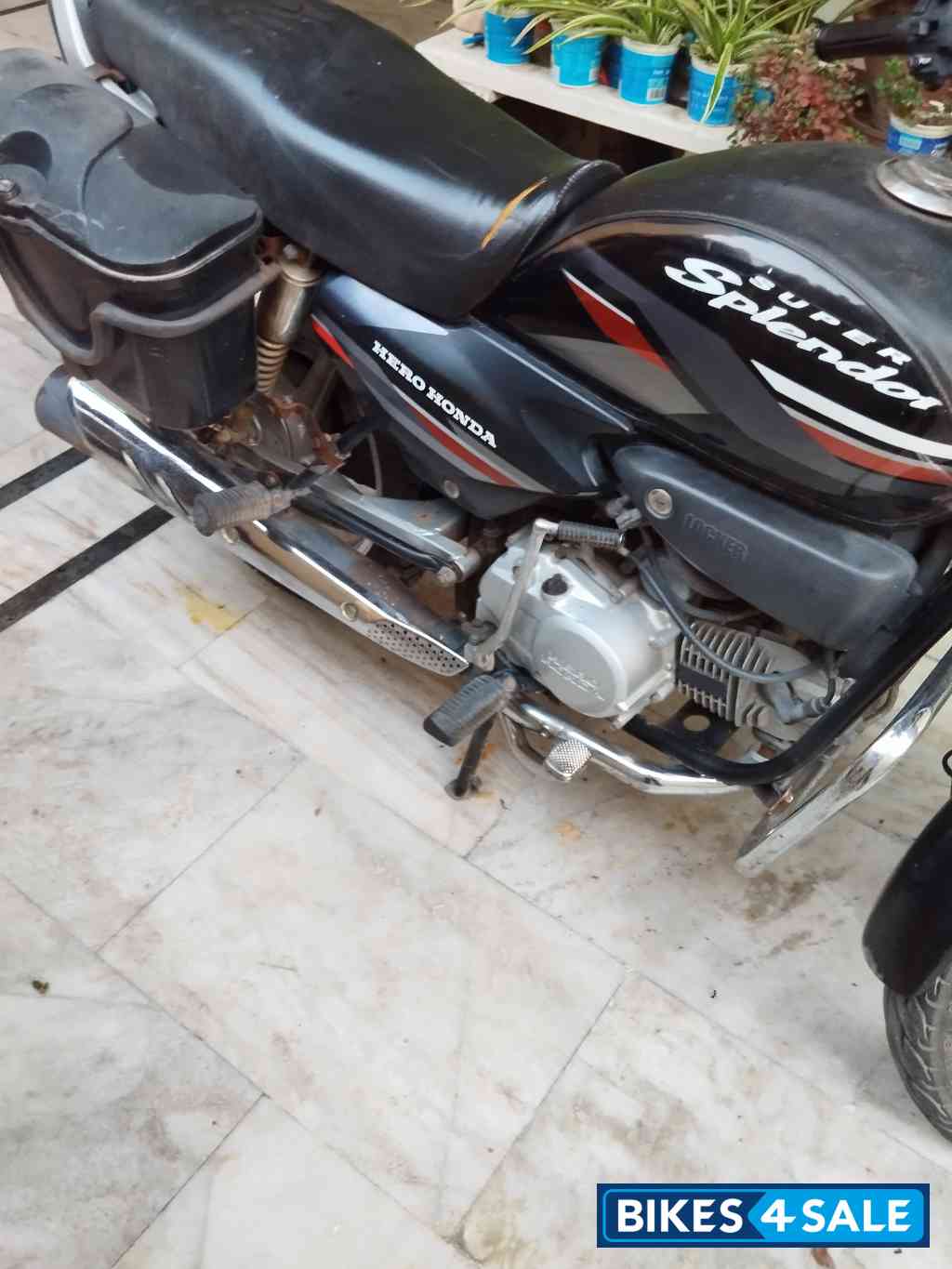 Black Hero Super Splendor