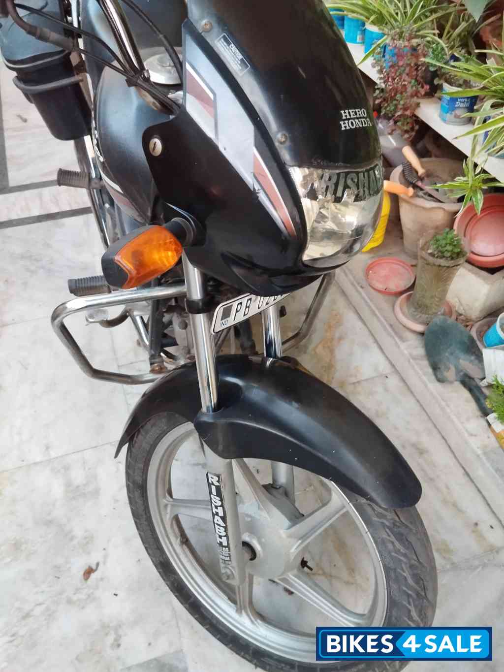 Black Hero Super Splendor