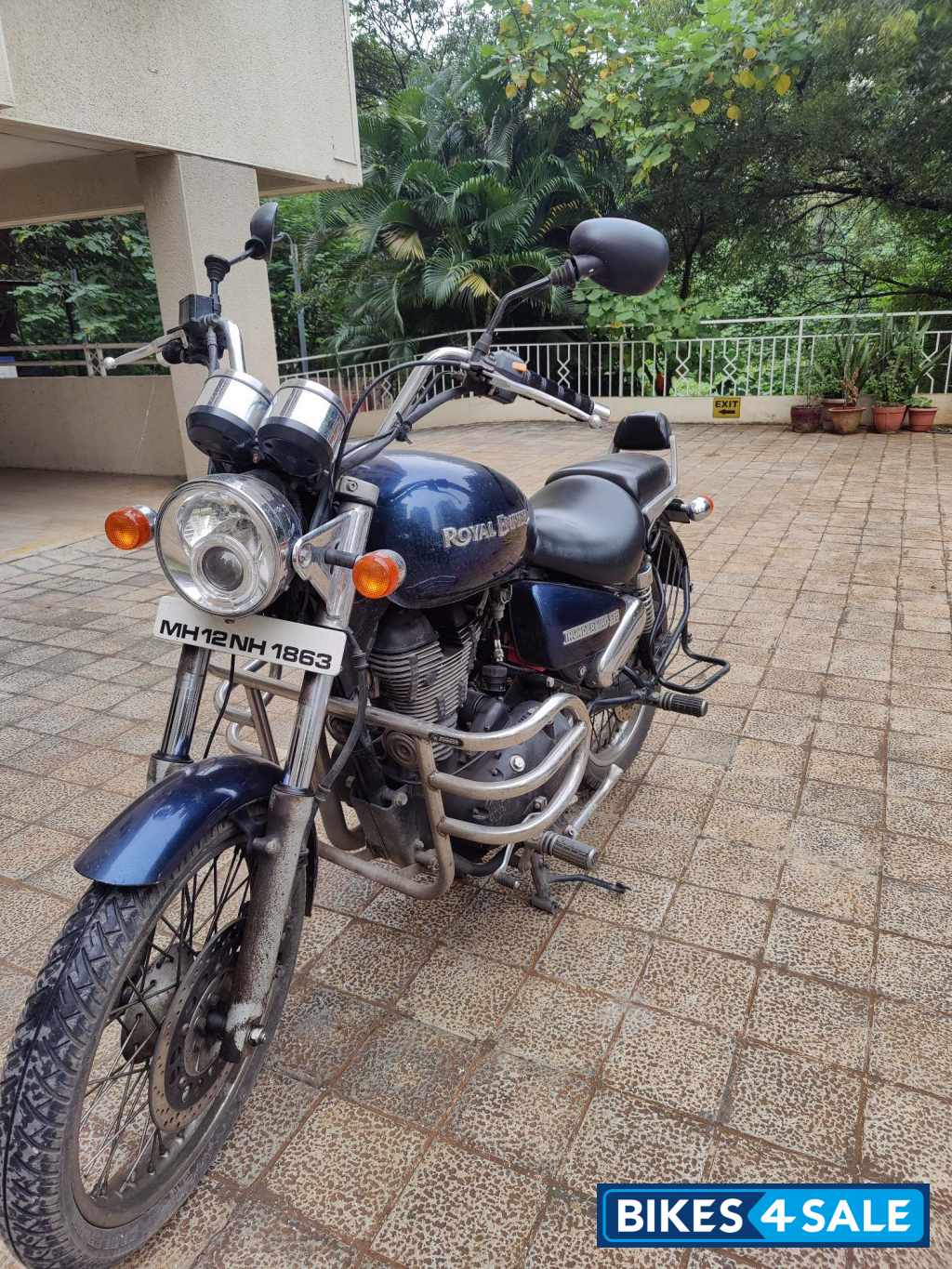 Royal Enfield Thunderbird 350 Royal Enfield Thunderbird 350