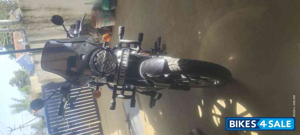 Royal Enfield Super Meteor 650