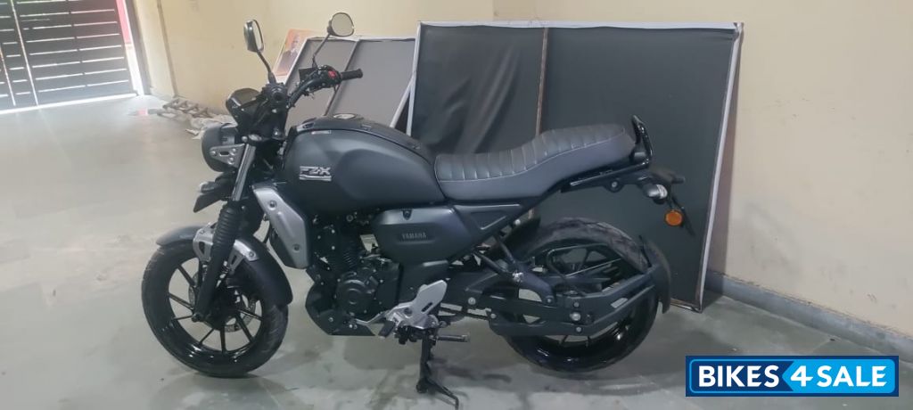 Yamaha FZ-X