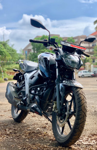 TVS Apache RTR 160 4V BS6 Model