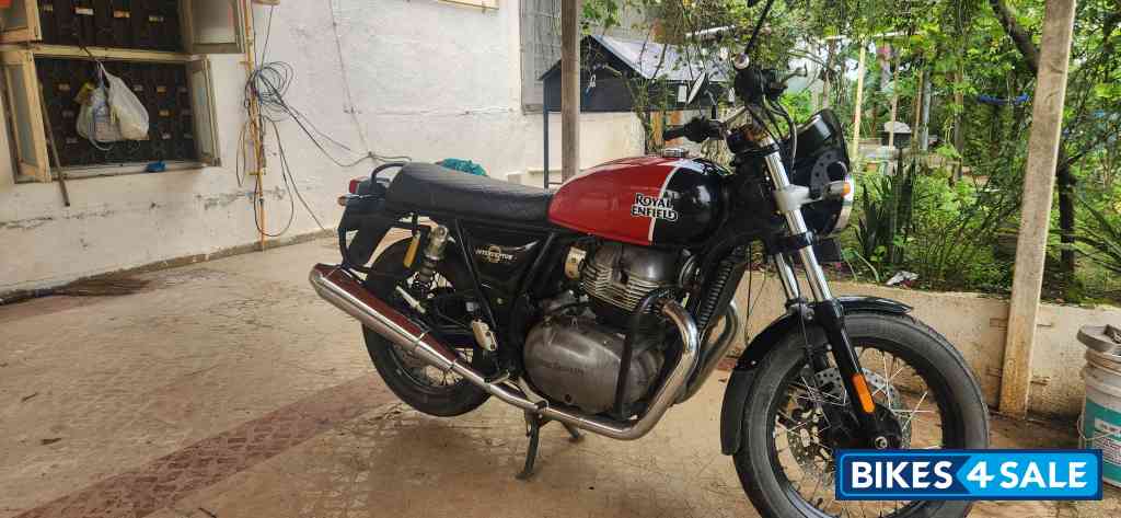 Royal Enfield Interceptor 650 Twin