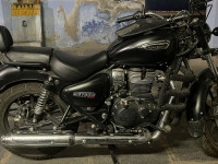 Stellar Black Royal Enfield Meteor 350 Stellar