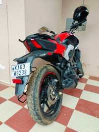 Red Bajaj Dominar 250