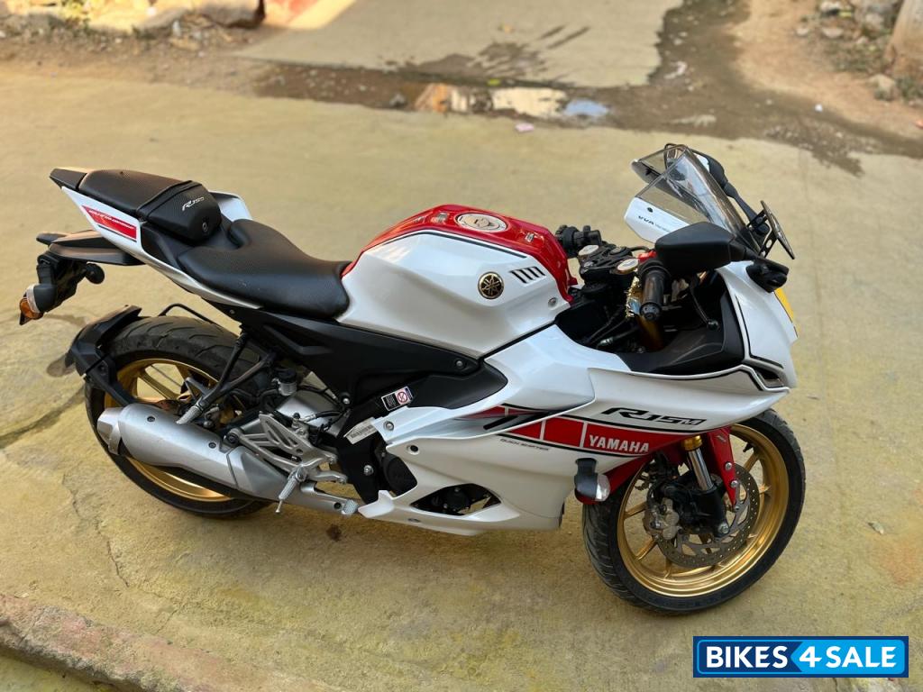 Yamaha R15M WGP 60th Anniversary Edition