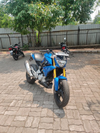 BMW G 310 R