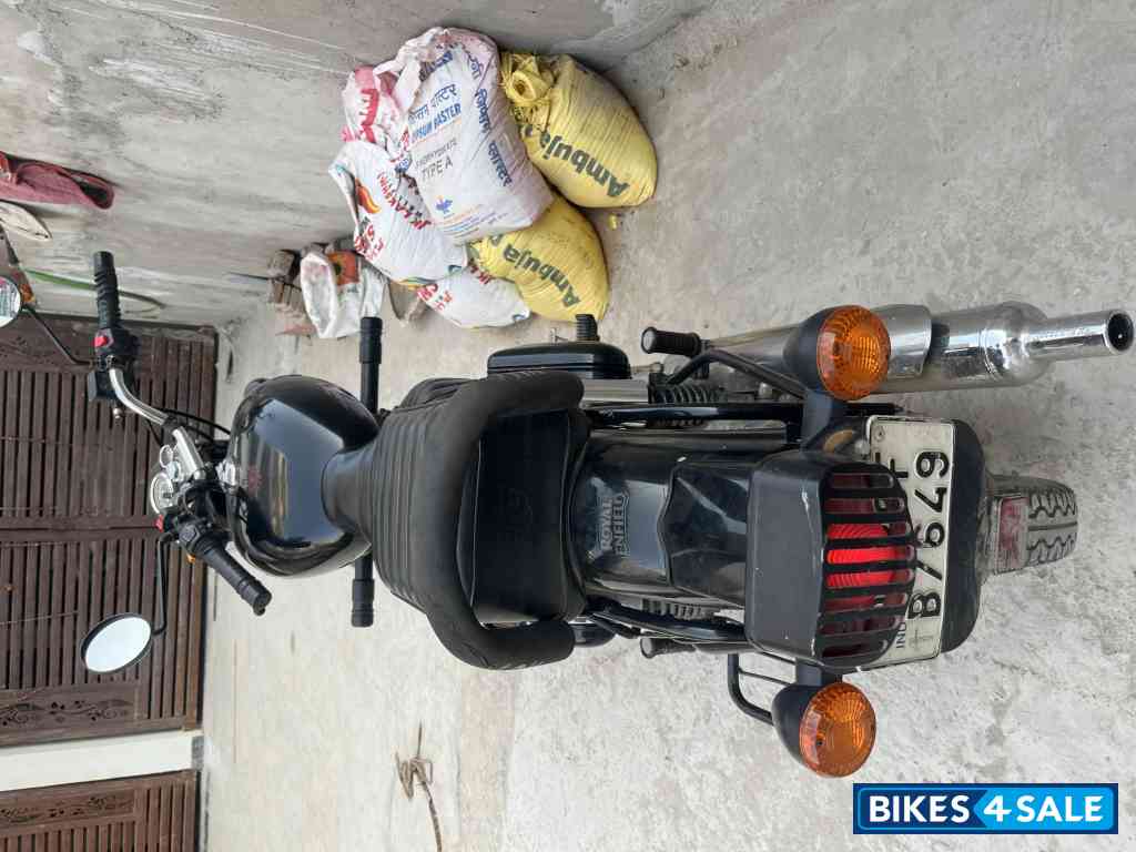 Jet Black Royal Enfield Bullet Electra