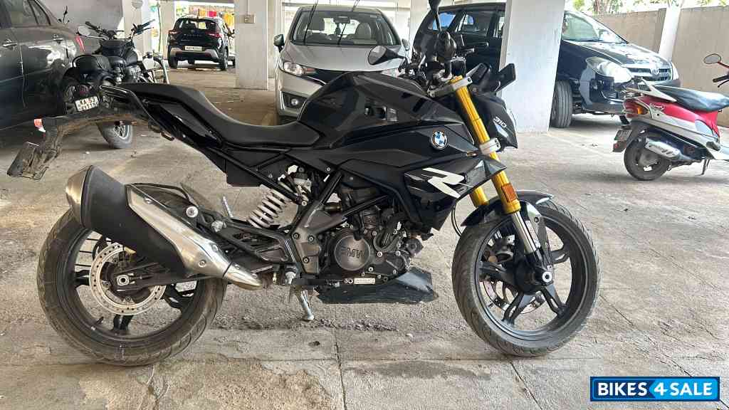 BMW G 310 R