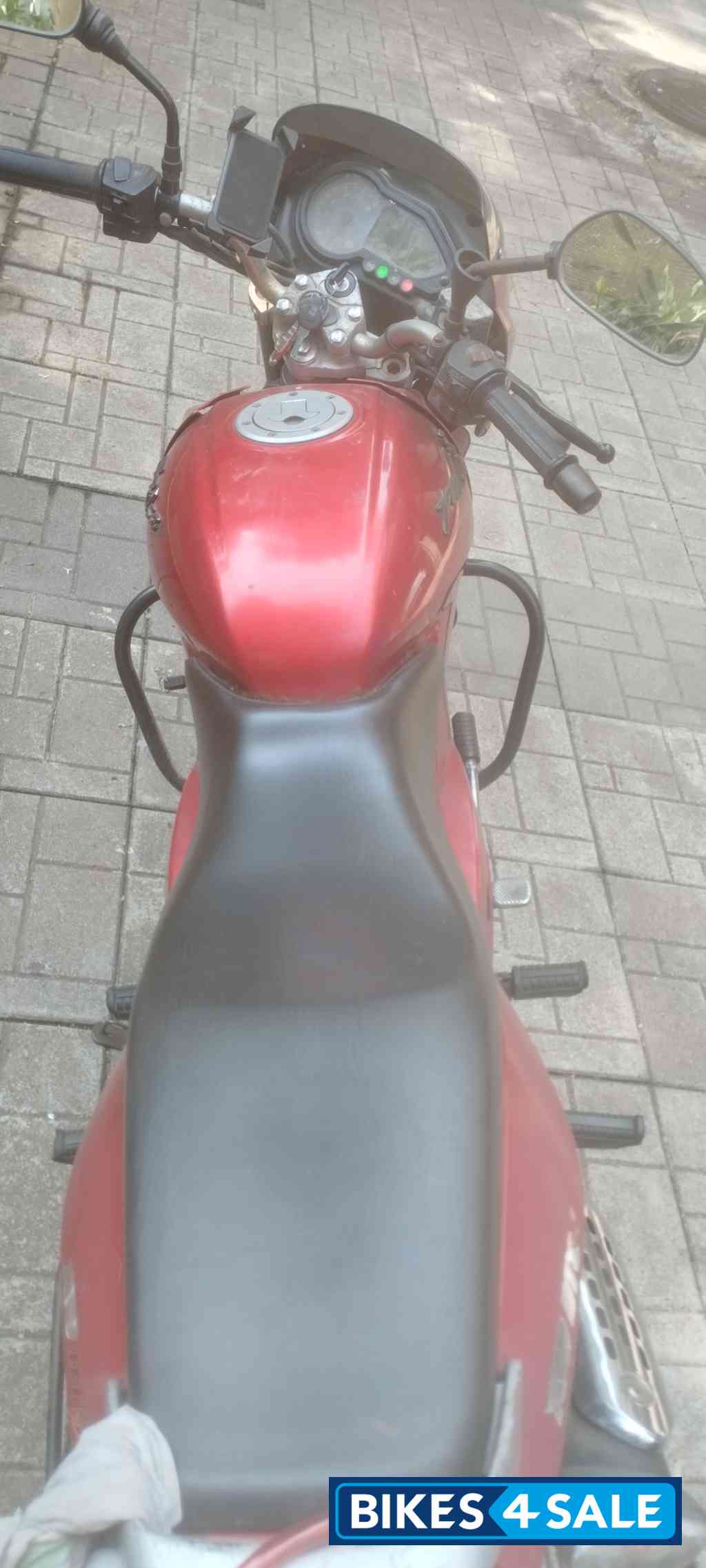 Red Bajaj Pulsar 150 DTSi
