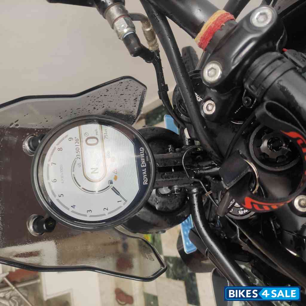 Royal Enfield Himalayan 452