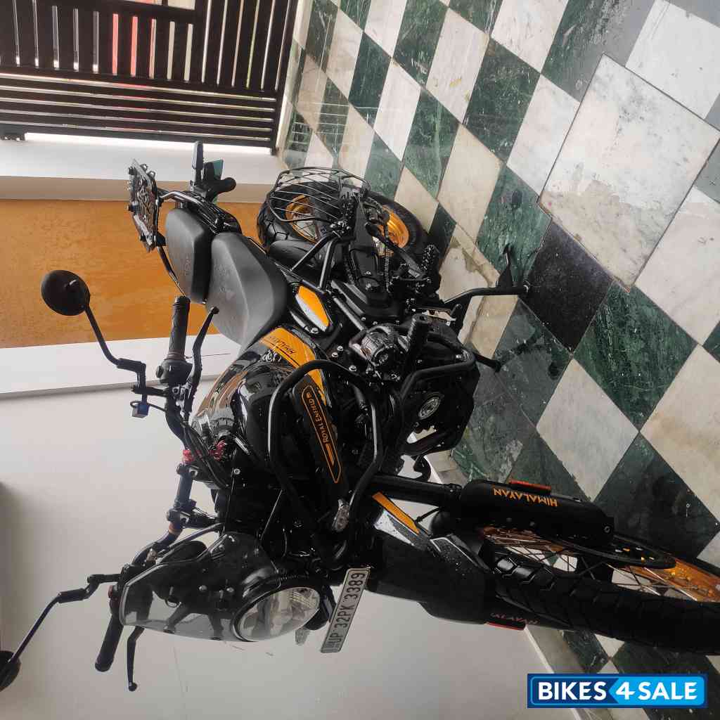 Royal Enfield Himalayan 452