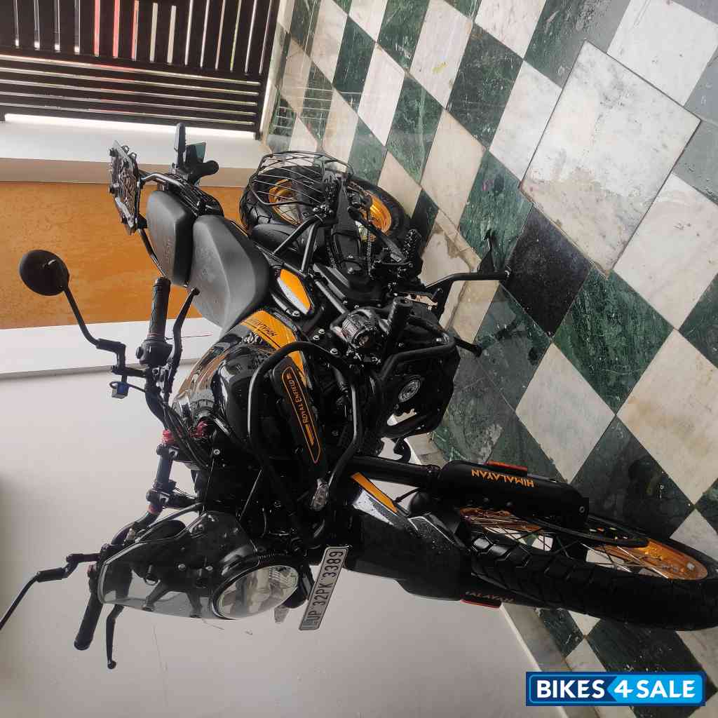 Royal Enfield Himalayan 452