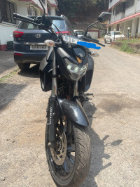 Matt Black Yamaha FZ25
