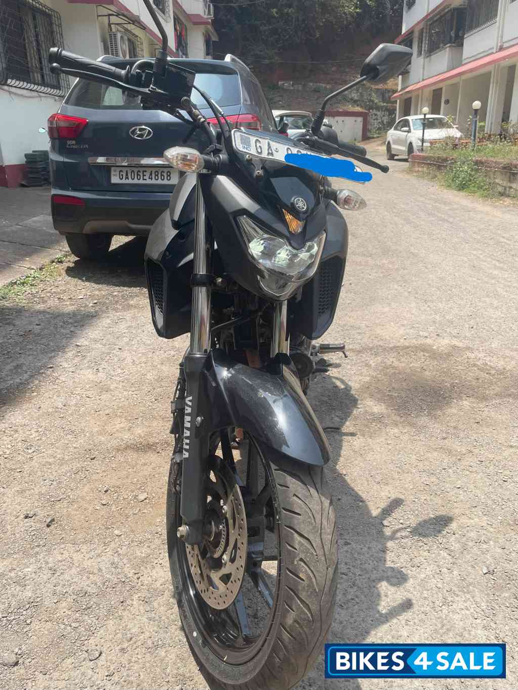 Matt Black Yamaha FZ25