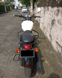 White Royal Enfield Thunderbird X 350