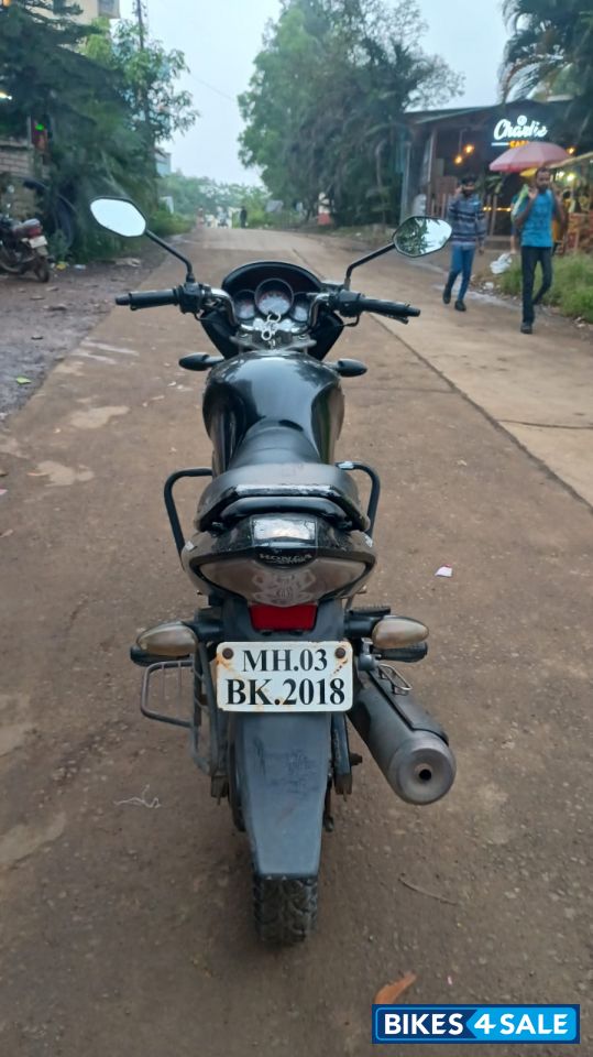 Black Honda CB Unicorn