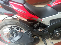 Canyon Red Bajaj Dominar 250 2022