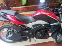 Canyon Red Bajaj Dominar 250 2022