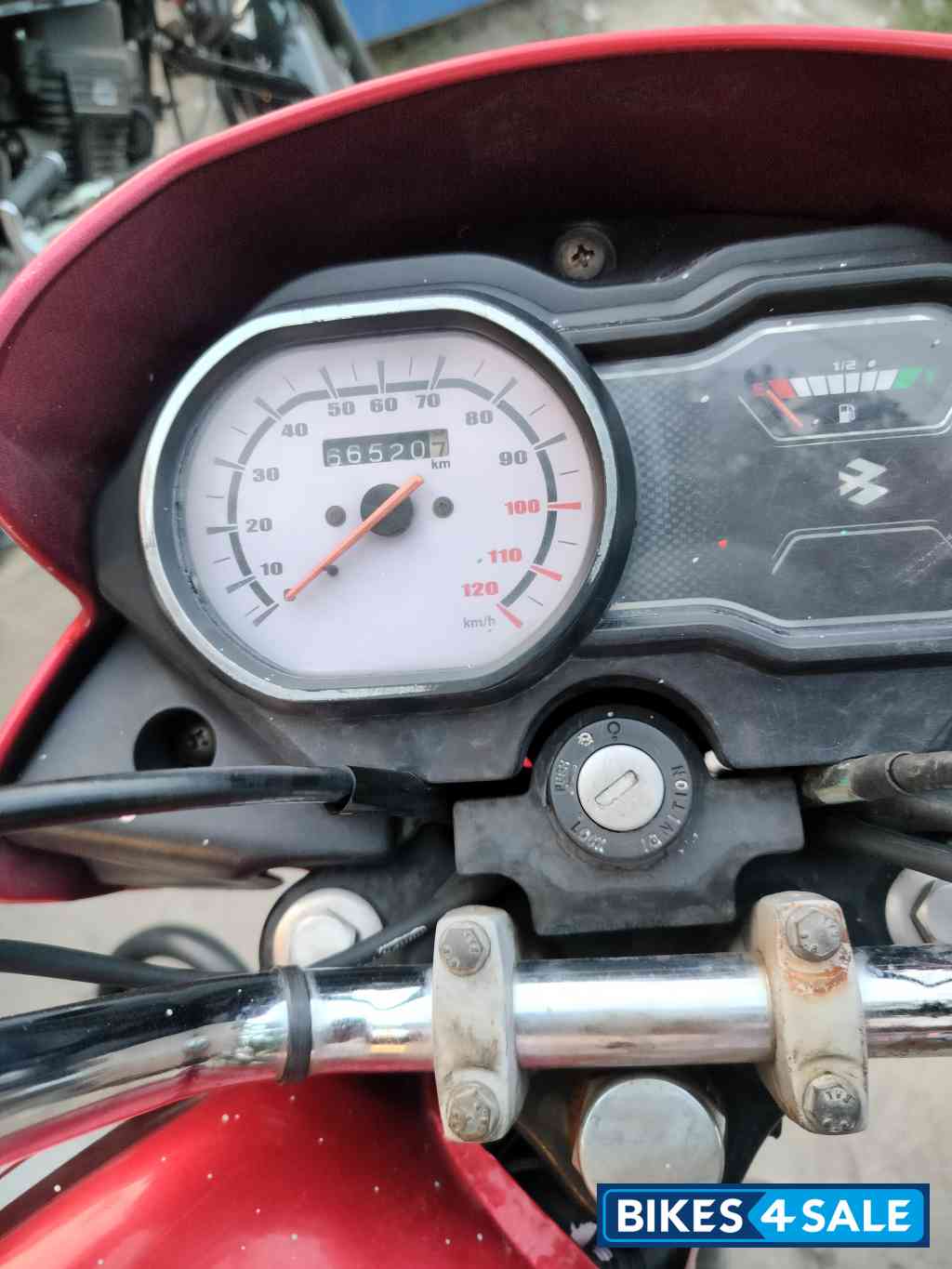 Bajaj Platina 100 ES