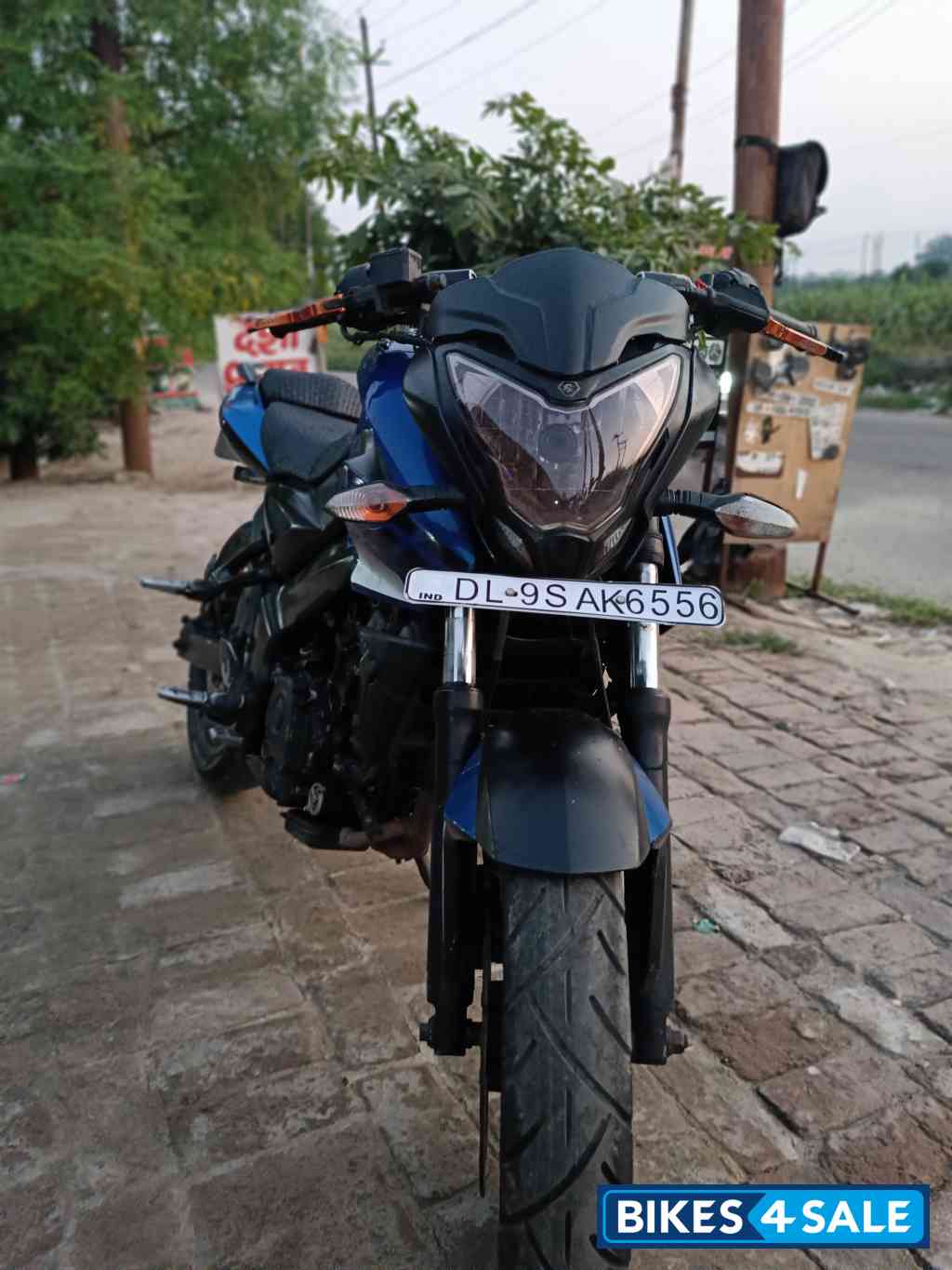 Bajaj Pulsar 200 NS