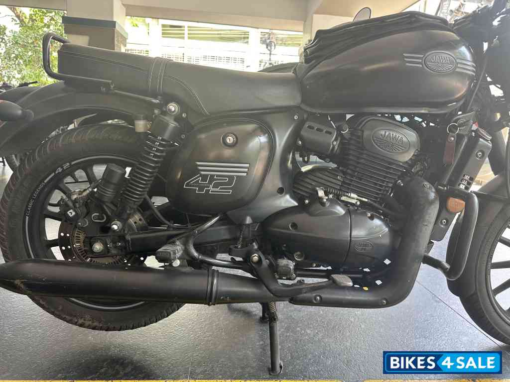 Black Jawa 42 Dual Channel ABS AllStar Black