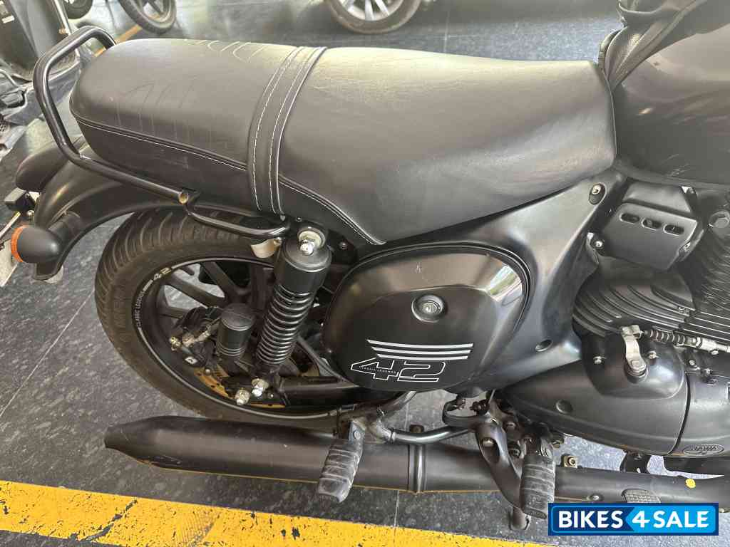 Black Jawa 42 Dual Channel ABS AllStar Black