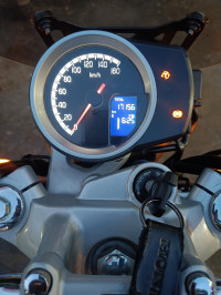 Black Silver Honda Hness CB350 DLX