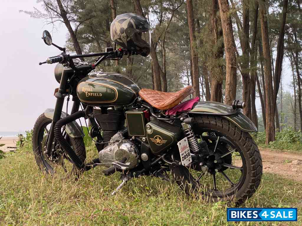Green Royal Enfield Classic 500
