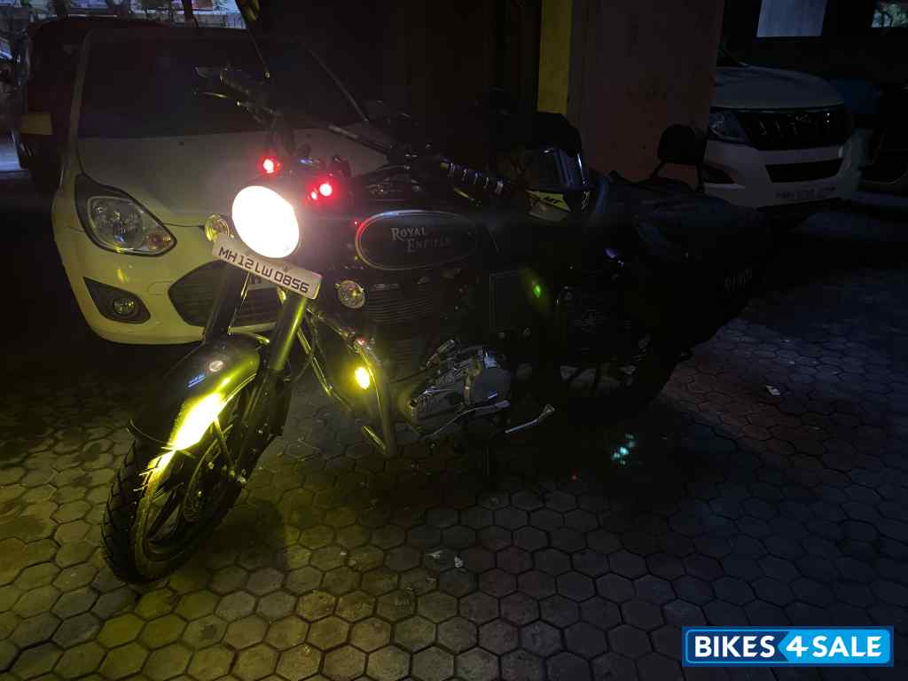 Green Royal Enfield Classic 500