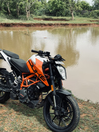 KTM Duke 125 2022