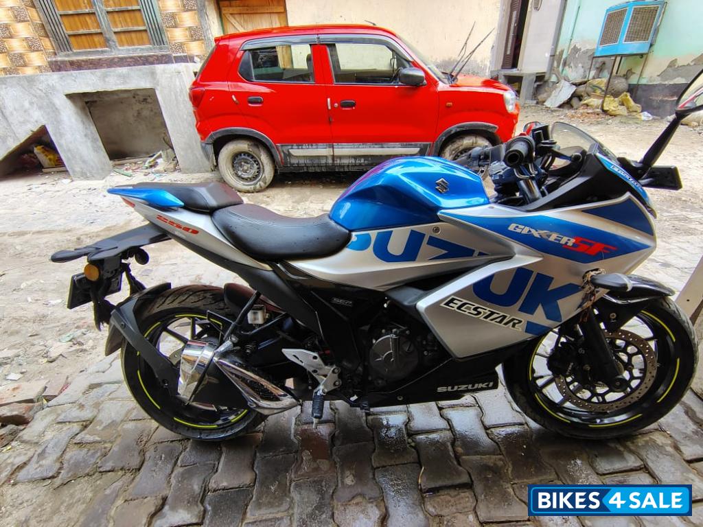 Suzuki Gixxer SF 250 BS6