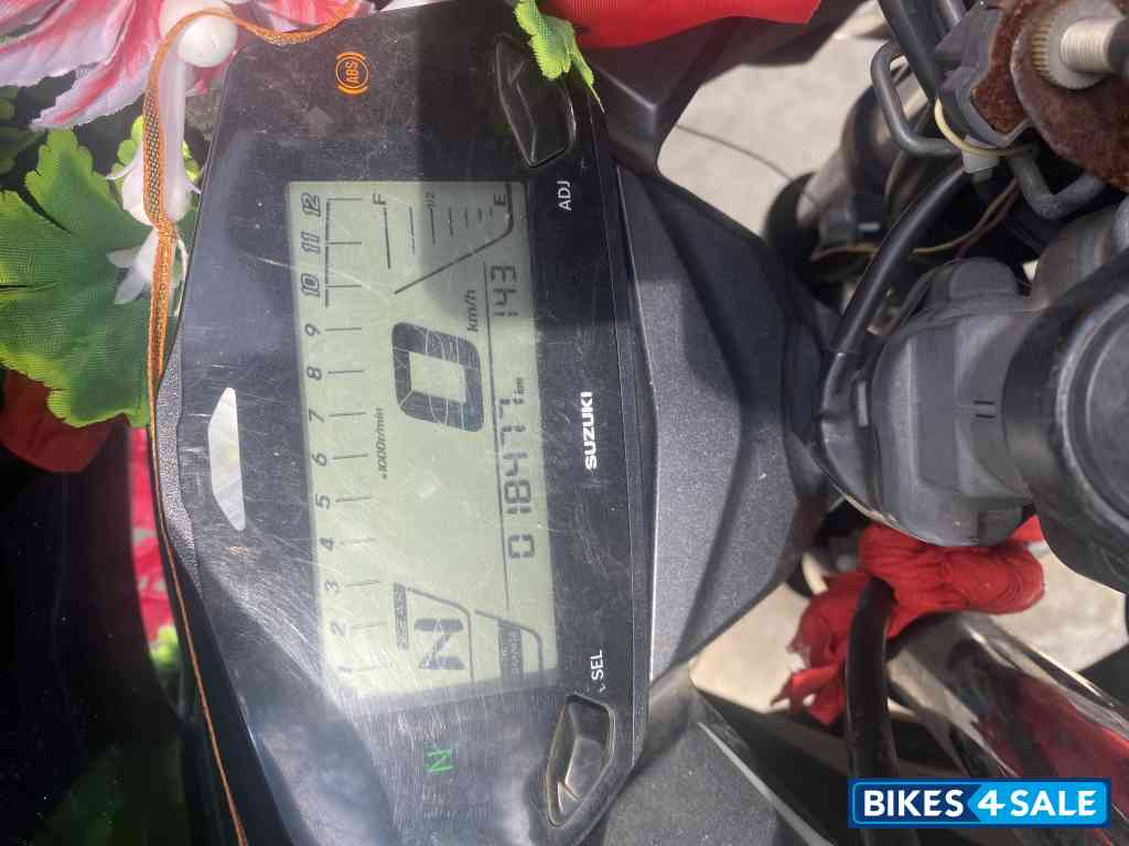 Suzuki Gixxer SF Fi Suzuki Gixxer SF Fi