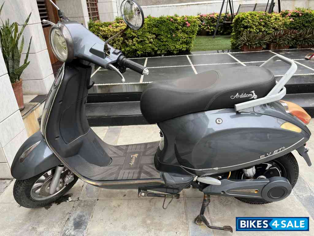 Adam E Vista Electric Scooter