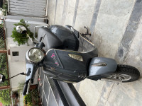 Adam E Vista Electric Scooter