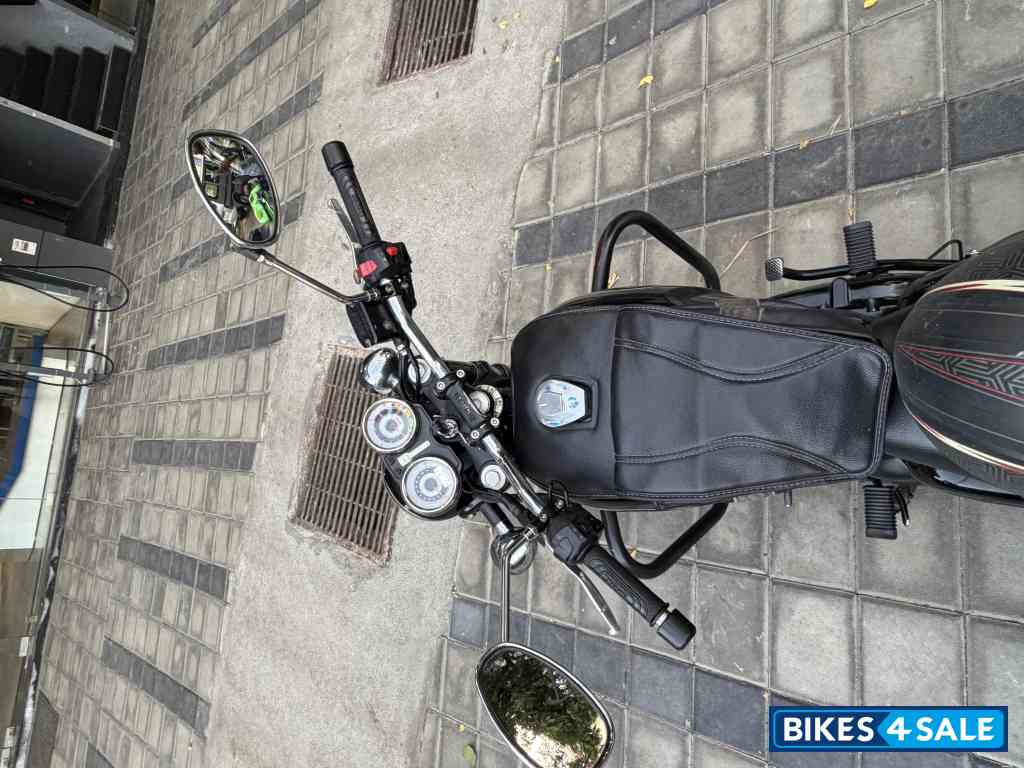 Black Benelli Imperiale 400
