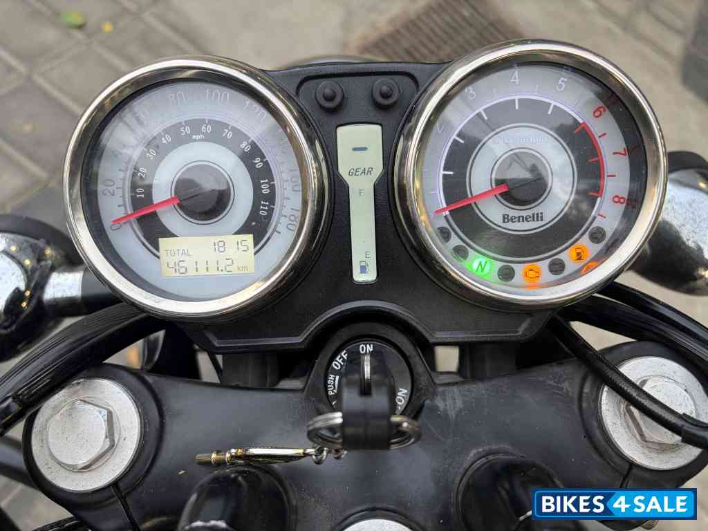 Black Benelli Imperiale 400