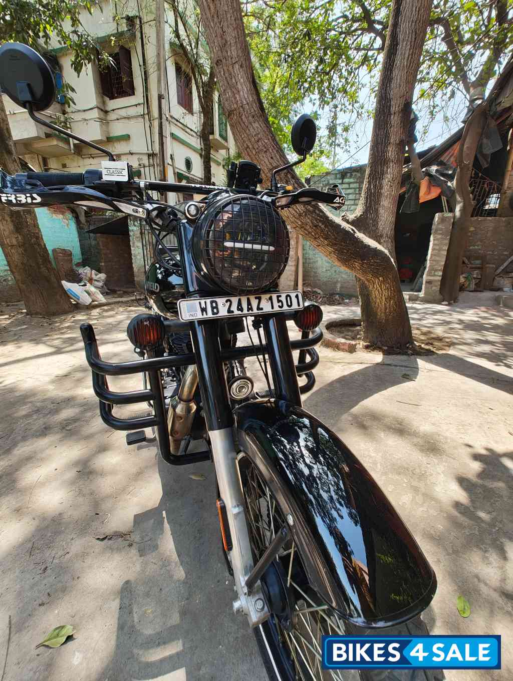 Pure Black Royal Enfield Classic 350 Single Channel BS6
