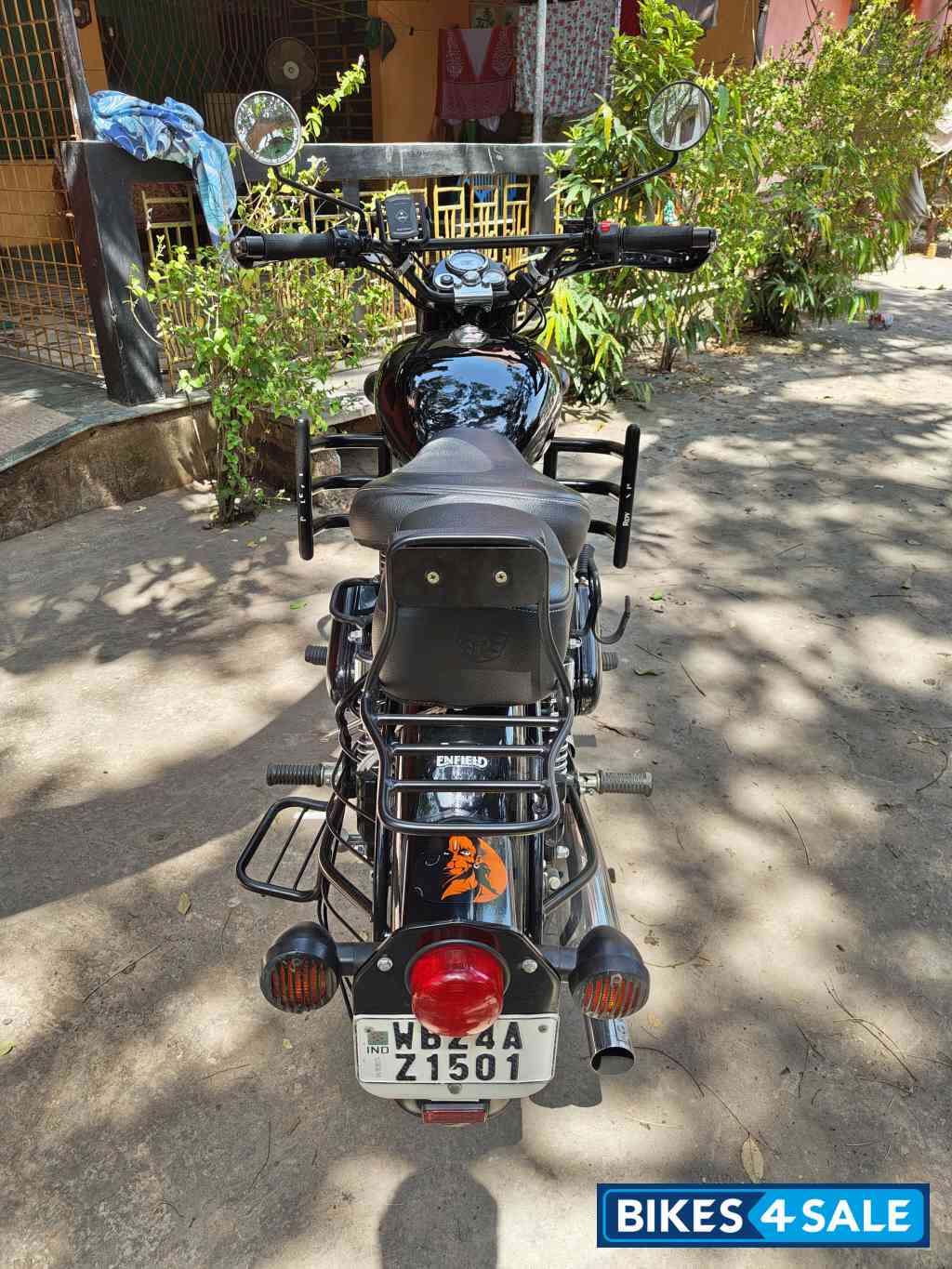 Pure Black Royal Enfield Classic 350 Single Channel BS6