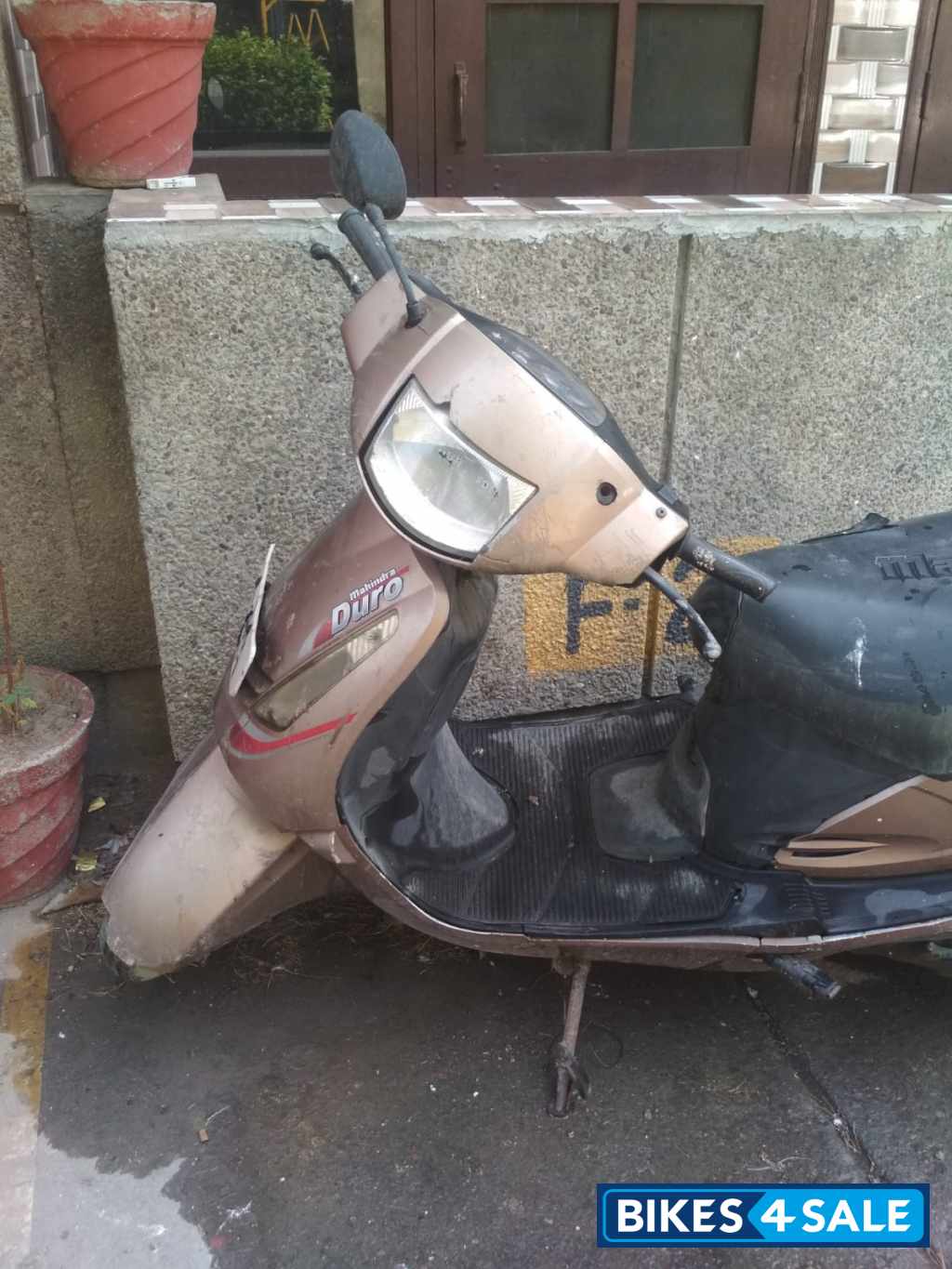 Light Brown Mahindra Duro