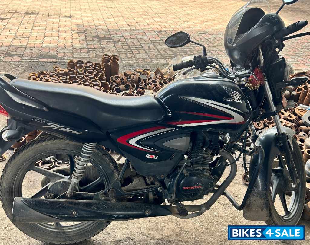 Honda Shine