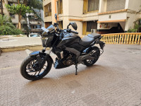 Black Bajaj Dominar 400