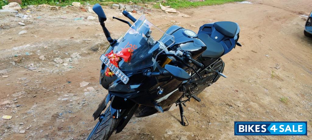 Black BMW G 310 RR Black BMW G 310 RR