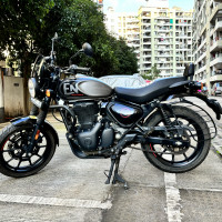 Royal Enfield Hunter 350 Metro
