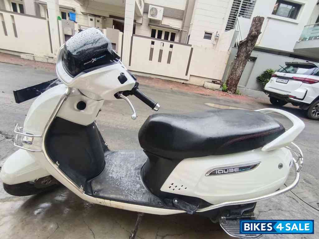 White TVS iQube Electric