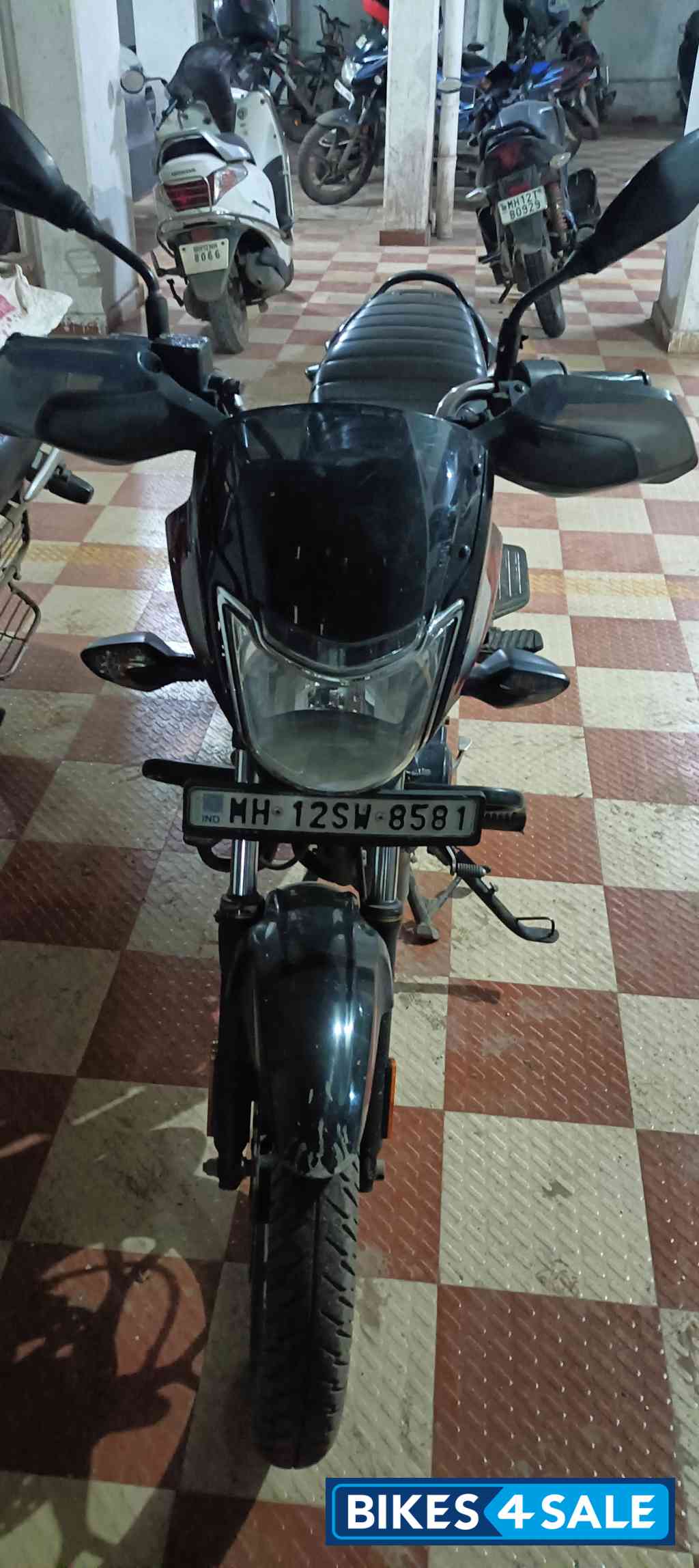 Bajaj Platina 110 H-Gear BS6